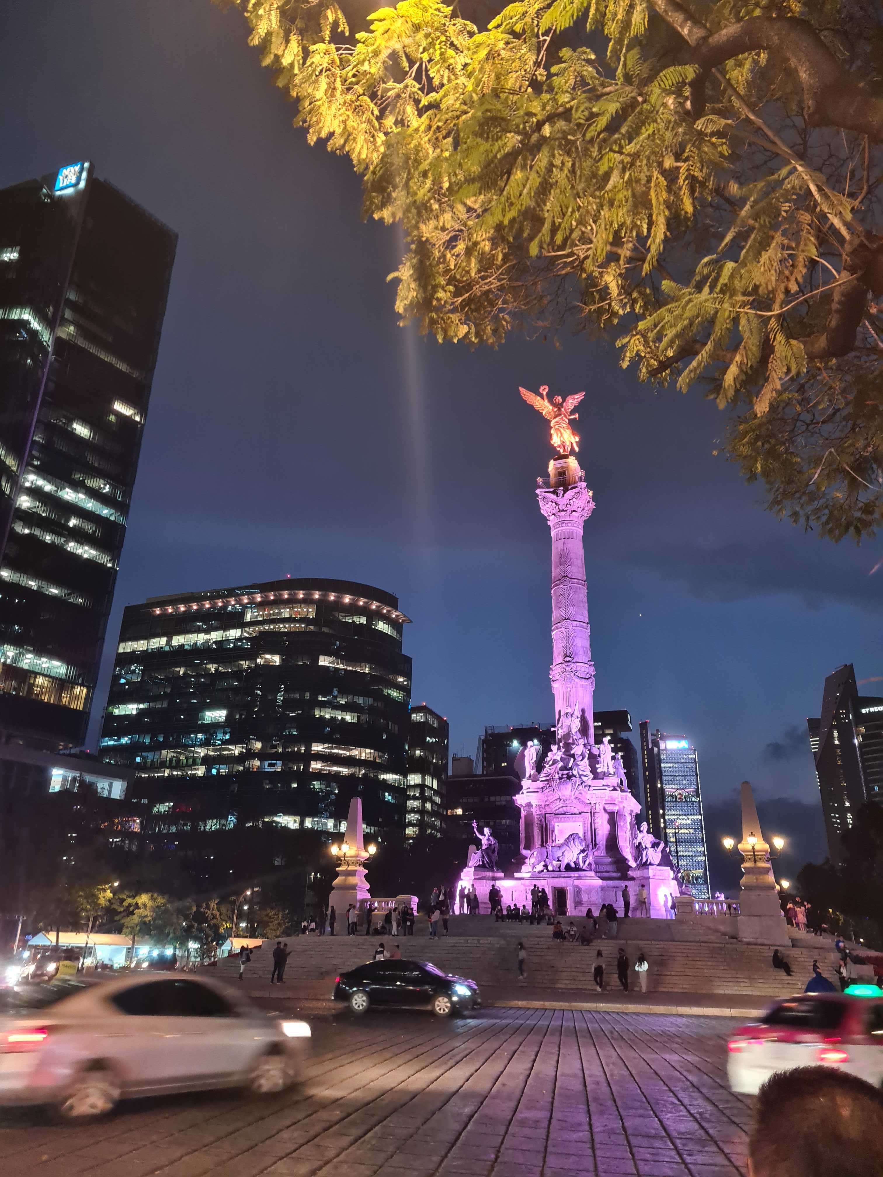 Mexico City Statue